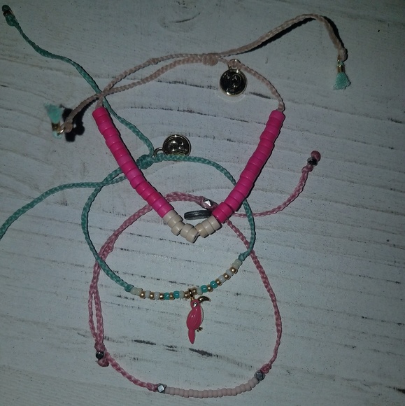 New color bundle.🍍🌴🌸⚓ - Picture 4 of 8